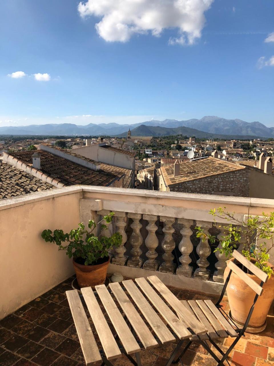 Vista De La Vila - Turismo De Interior. Llubí Exteriér fotografie